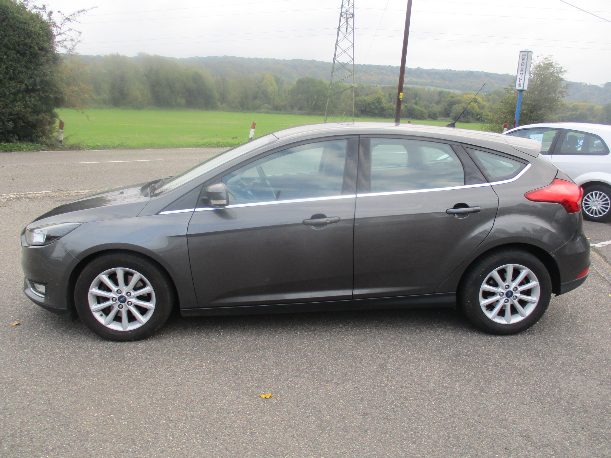 FORD FOCUS 2.0 TDCI TITANIUM (TURBO DIESEL) 6 SPD 2016